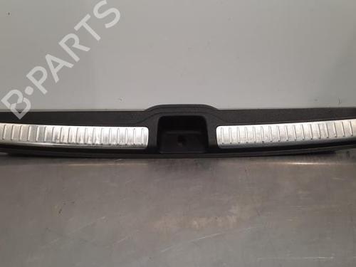 Used Step MERCEDES-BENZ C-CLASS (W205) C 250 BlueTEC / d 4-matic (205.009) (204 hp) 18238119