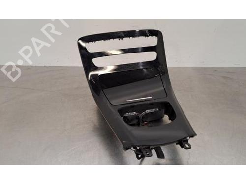 Midtkonsoll MERCEDES-BENZ EQC (N293) EQC 400 4-matic (293.890) (408 hp) 29643337