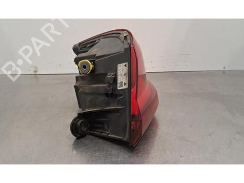 Right taillight BMW 1 (F40) 118 i | BP32276781C35 