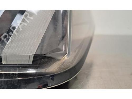 Right taillight PEUGEOT 308 III (FB_, FH_, FP_, F3_, FM_) PureTech 130 (FPHNSL, FPHNST) | BP27665814C35 