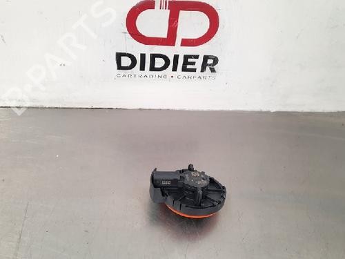 Used Electronic module TESLA MODEL 3 (5YJ3) EV AWD (441 hp) 10885682