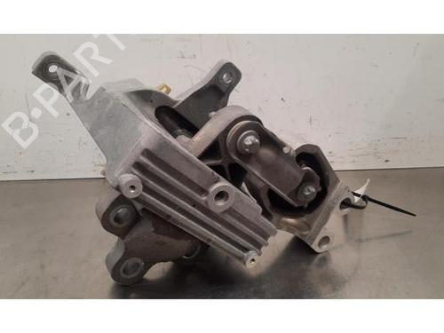 Soporte motor Soporte motor 39601168 39601168