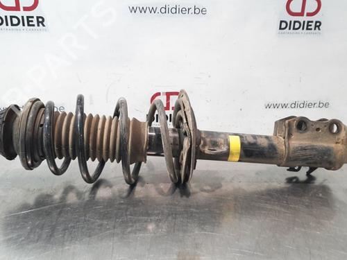 Used Left front shock absorber TOYOTA YARIS (_P13_) 1.3 (NSP130_, NSP130) (99 hp) 17110870