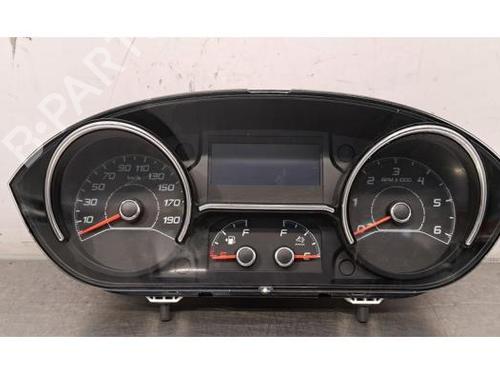Used Instrument cluster PEUGEOT BOXER Van 2.2 BlueHDi 140 (140 hp) 23637492