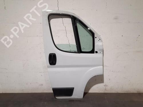 Used Right front door FIAT DUCATO Van (250_) 140 Multijet 2,2 D (140 hp) 29057995