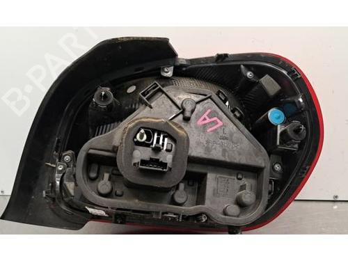 Left taillight CITROËN C3 III (SX) 1.2 PureTech 82 | BP40614658C34 - Image 2