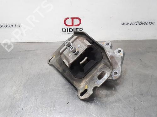 Used Gearbox mount Gearbox mount PEUGEOT 3008 II SUV (MC_, MR_, MJ_, M4_) 1.6 BlueHDi 115 (MCBHXW, MCBHYB) (116 hp) 10890364 10890364