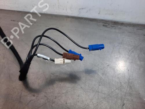 Antenne/Base RENAULT CAPTUR II (HF_) TCe 90 (HFM6) | BP34433542C140 - Image 2