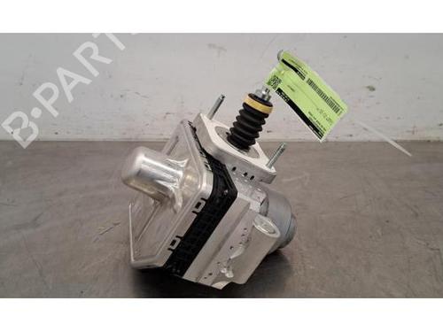 Used Servo brake VOLVO XC40 (536) Recharge (238 hp) 24831910