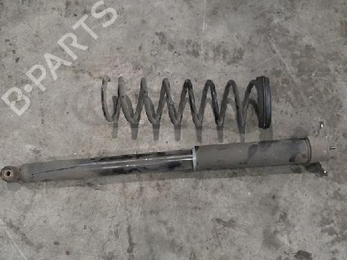 Used Right rear shock absorber VOLVO V40 Hatchback (525) D2 (120 hp) 10877989
