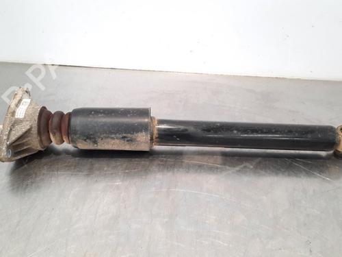 Used Right rear shock absorber BMW 3 (F30, F80) 316 i (136 hp) 11728522