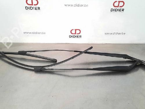 Used Front windshield wiper arm MERCEDES-BENZ VITO Van (W447) 111 CDI (447.601, 447.603, 447.605) (114 hp) 15019808