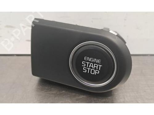 switch-kia-ceed-sportswagon-cd-2018-33057827 main image