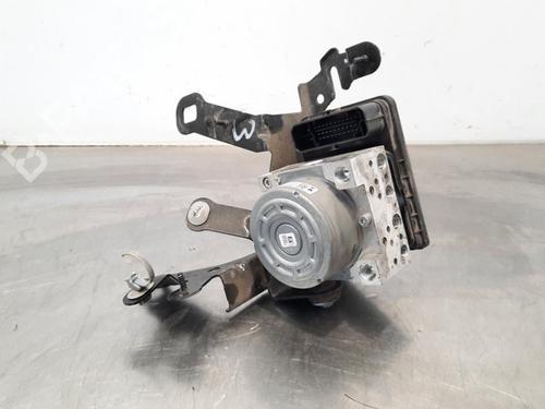 Used ABS pump RENAULT TALISMAN (LP_) 1.6 dCi 160 (160 hp) 15039298