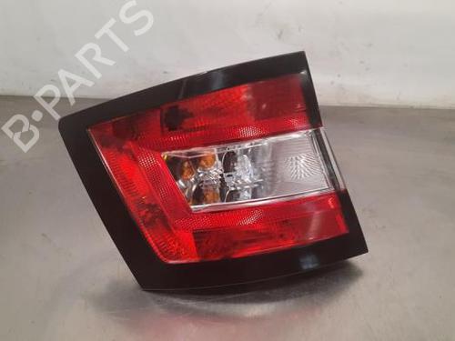 Used Left taillight SKODA FABIA III Estate (NJ5) 1.0 TSI (110 hp) 23614632