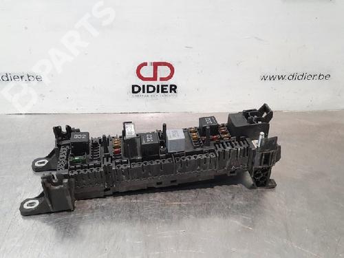 Used Fuse box Fuse box MERCEDES-BENZ VITO Van (W447) 111 CDI (447.601, 447.603, 447.605) (114 hp) 10891992 10891992
