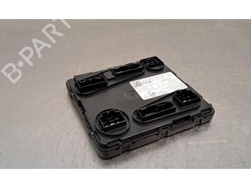 Used Electronic module PORSCHE TAYCAN (Y1A) Performance Battery Plus (Y1AAA1) (476 hp) 29642984
