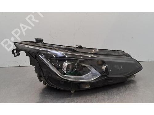 right-headlight-vw-golf-viii-cd1-da1-2019-37038341 main image