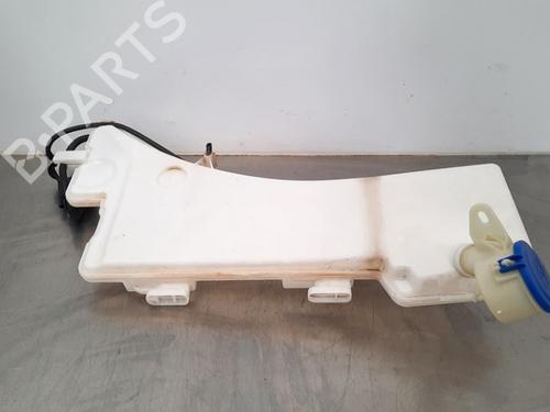 Used Windscreen washer tank PEUGEOT 3008 II SUV (MC_, MR_, MJ_, M4_) 1.6 PureTech 180 (M45GFR, M45GFU) (181 hp) 15026747