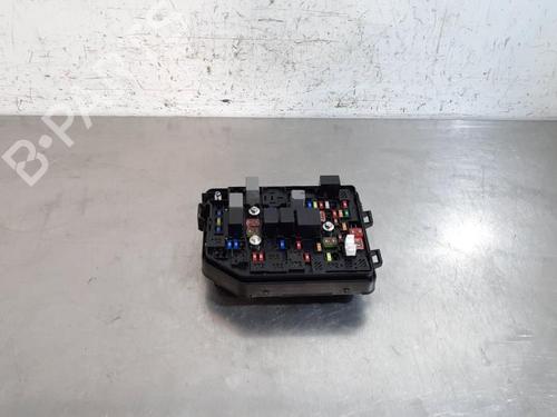 Used Fuse box OPEL KARL (C16) 1.0 (75 hp) 29015849