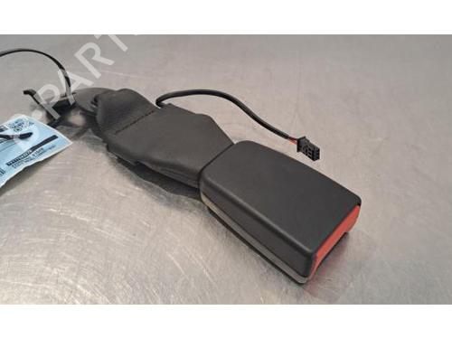 Used Seat buckle Seat buckle BMW 5 Touring (F11) 518 d (150 hp) 33277790 33277790