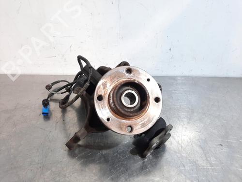 Used Right front steering knuckle CITROËN C4 CACTUS 1.2 THP 110 (110 hp) 15912925