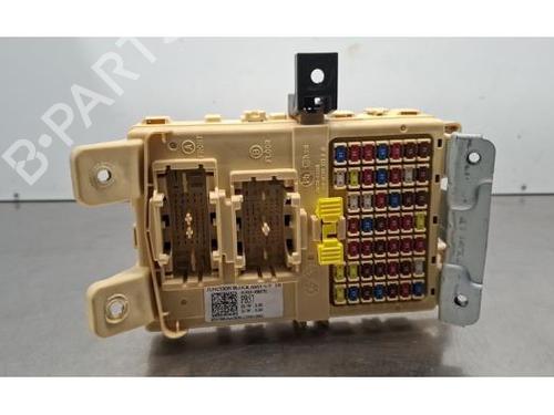 Used Fuse box KIA STONIC (YB) 1.0 T-GDi (101 hp) 31374869