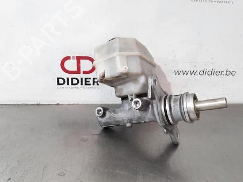 Used Brake master cylinder MERCEDES-BENZ SPRINTER 5-t Platform/Chassis (B906) 513 CDI (906.155, 906.253, 906.255, 906.153) (129 hp) 10884679