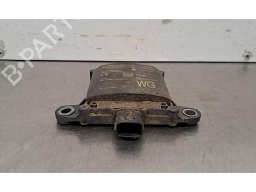 Used Electronic module Electronic module TOYOTA COROLLA Estate (_E21_) 1.8 Hybrid (ZWE211W) (122 hp) 33316594 33316594