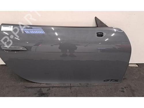 right-front-door-porsche-911-convertible-992-2019-39995047 main image