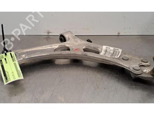 Used Right front suspension arm PEUGEOT 308 III (FB_, FH_, FP_, F3_, FM_) PureTech 130 (FPHNSL, FPHNST) (131 hp) 31705278