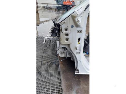 Engine mount PEUGEOT EXPERT Van (V_) 2.0 BlueHDi 120 | BP23585977M89