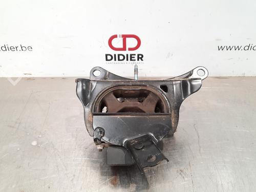 Used Engine mount TOYOTA C-HR (_X1_) 1.2 4WD (NGX50_, NGX50R) (116 hp) 10896260
