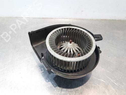 Used Heater blower motor VW POLO V (6R1, 6C1) 1.0 (75 hp) 15030097