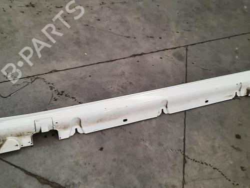 Used Left sideskirt MERCEDES-BENZ C-CLASS (W205) C 250 BlueTEC / d (205.008, 205.006) (204 hp) 23581411