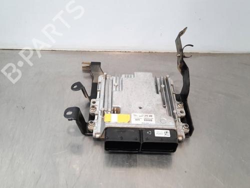 Used Engine control unit (ECU) HYUNDAI TUCSON (TL, TLE) 1.7 CRDi (116 hp) 10899538