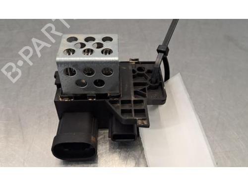 Used Electronic module Electronic module DACIA DUSTER (HM_) 1.2 TCe 125 (HMMA) (125 hp) 39732468 39732468