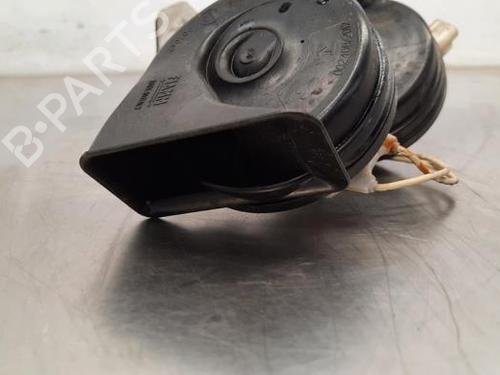 Horn PEUGEOT 5008 II (MC_, MJ_, MR_, M4_) 2.0 BlueHDi 180 (MJEHZW, MJEHZR, MJEHZP) | BP23617966E13 