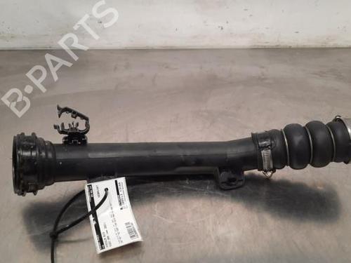 Used Intercooler pipe PEUGEOT 2008 II (UD_, US_, UY_, UJ_, UR_, UC_) 1.2 PureTech 130 (USHNS, URHNS) (130 hp) 23617354