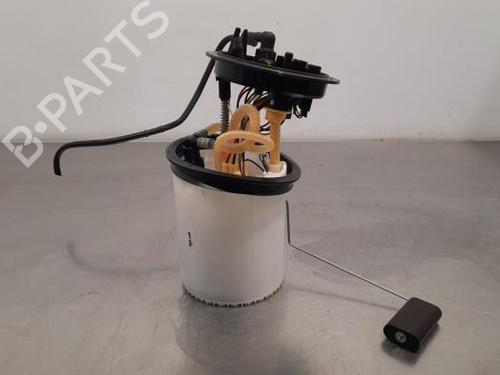 Used Fuel pump AUDI Q2 (GAB, GAG) 1.6 TDI (115 hp) 23586293