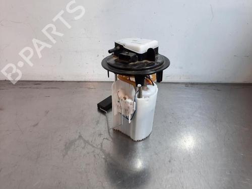 Used Fuel pump Fuel pump CITROËN C3 III (SX) 1.2 THP 110 (SXHNPS, SXHNZT, SXHNZ6) (110 hp) 33710789 33710789