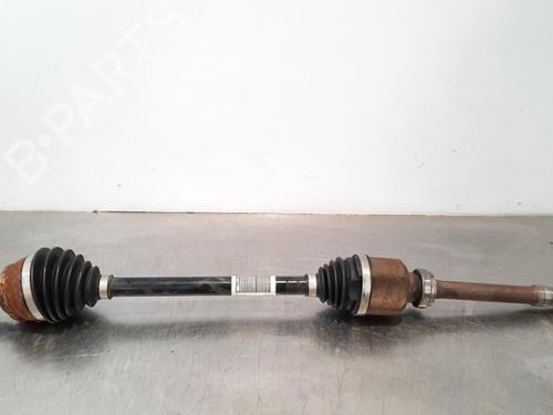 Used Right front driveshaft PEUGEOT 2008 II (UD_, US_, UY_, UJ_, UR_, UC_) 1.5 BlueHDI 110 (UDYHSK) (110 hp) 10901812