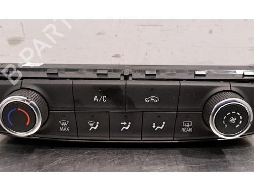 climate-control-opel-corsa-f-p2jo-2019-33296969 main image
