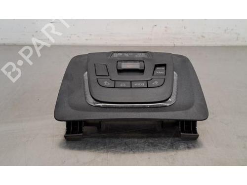 Used Interior roof light TOYOTA YARIS CROSS (MXP_) 1.5 (MXPB10) (125 hp) 30714300