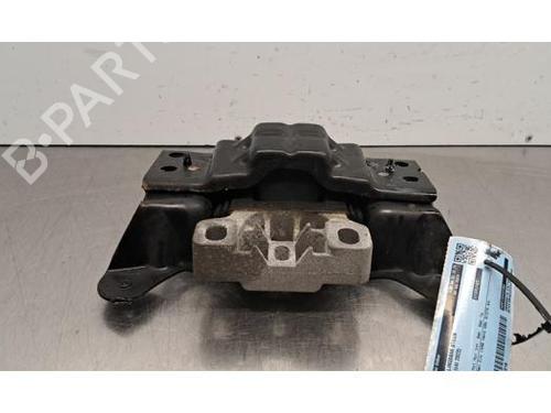 Used Gearbox mount VW GOLF VIII (CD1, DA1) 1.5 TSI (131 hp) 32850478