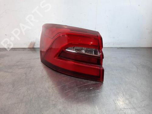 Used Left taillight Left taillight MG MARVEL R EV (EP21) (179 hp) 34254134 34254134