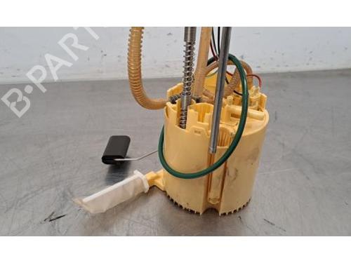 Fuel pump LAND ROVER RANGE ROVER SPORT II (L494) 3.0 SDV6 4x4 | BP29703429M76 