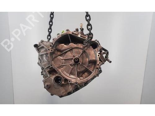 gearbox-toyota-yaris-cross-mxp_-2020-23616514 main image