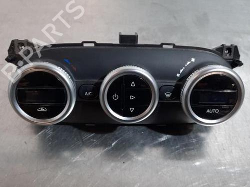 Comando clima Comando clima IVECO DAILY VI Van 33S14, 35S14, 35C14, 42S14 (136 hp) 37251716 37251716