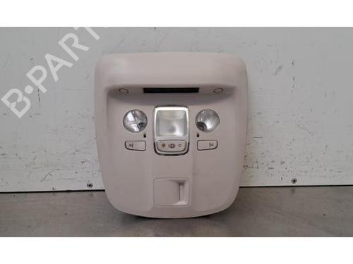 interior-roof-light-toyota-proace-van-mdz_-2016-37861846 main image